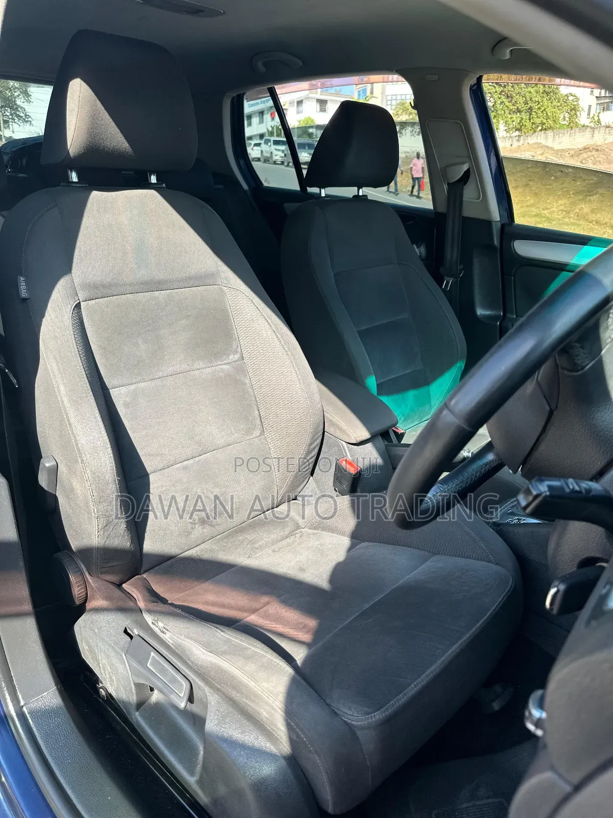 Volkswagen Golf 2013 Blue