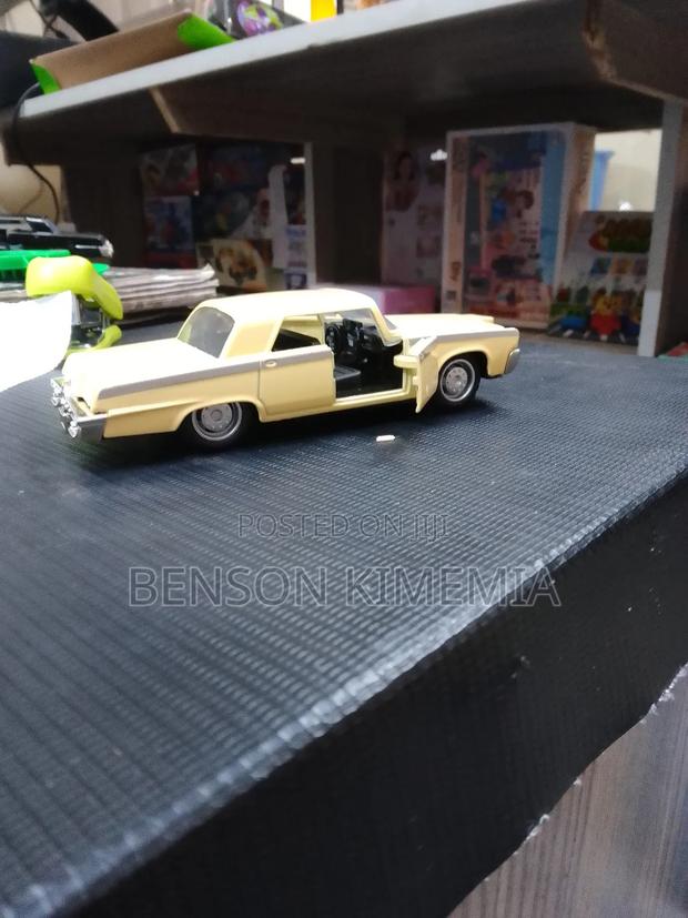 Vintage Muscle Car - thumbnail 5