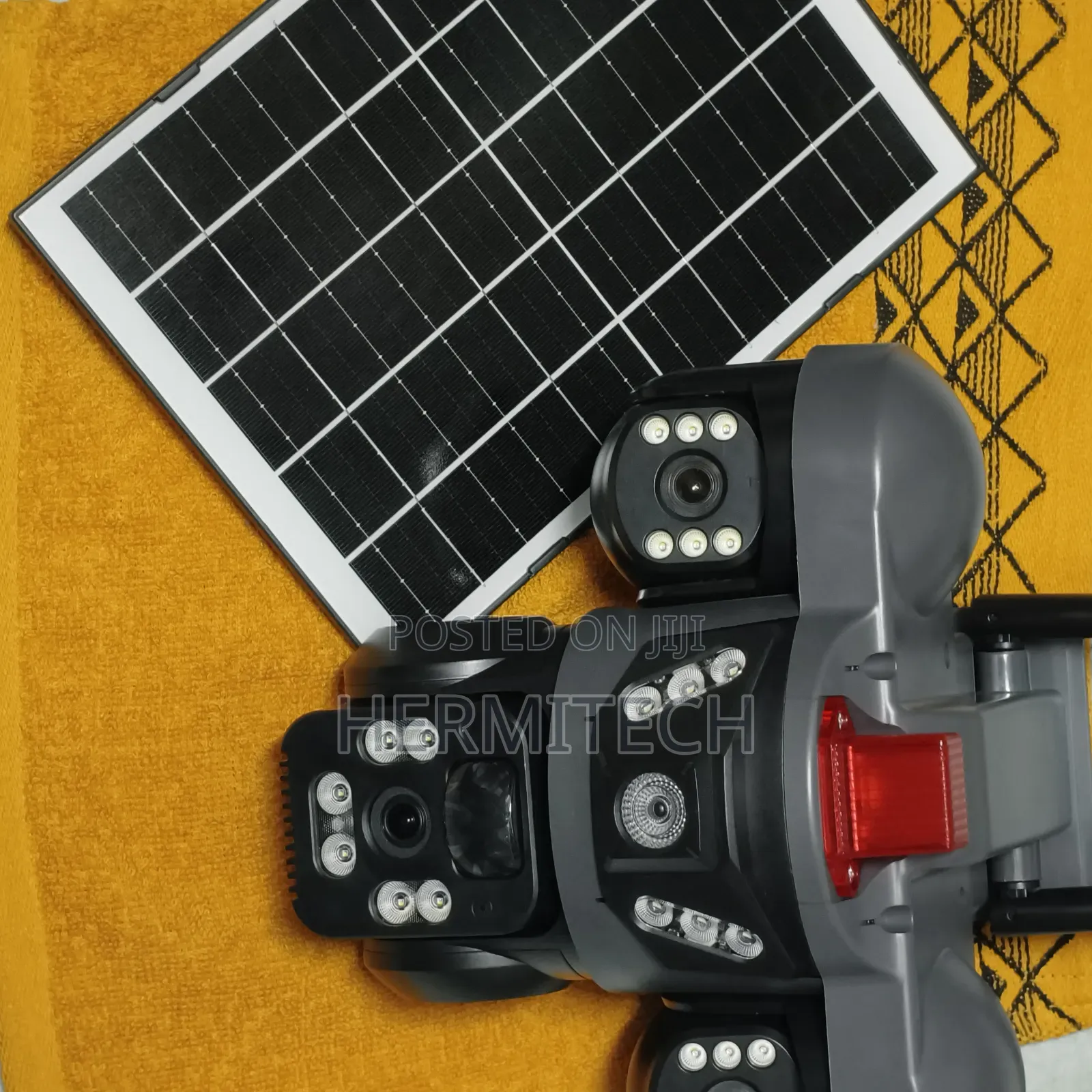 Triple Lens With Siren CCTV Camera Solar Powered PTZ Cameras