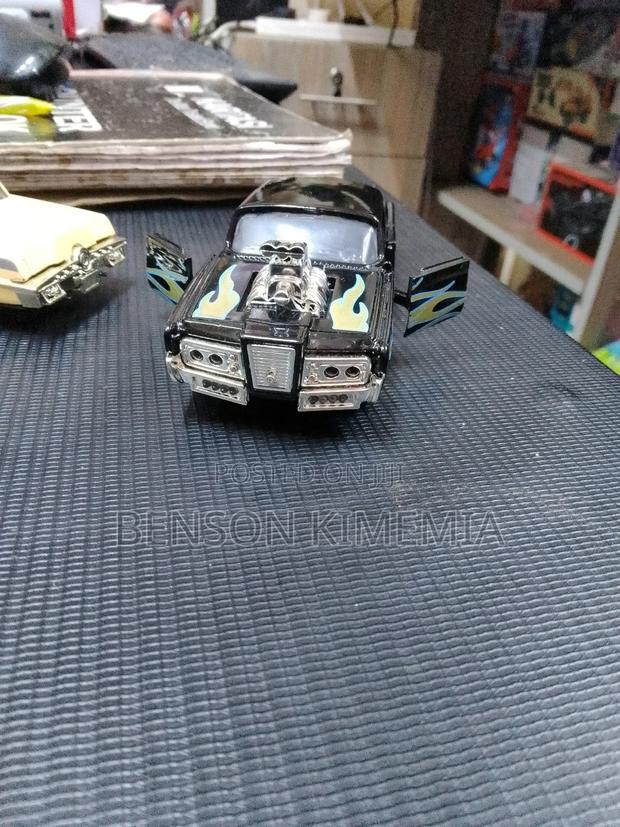 Muscle Car Die Cast Toy - thumbnail 3