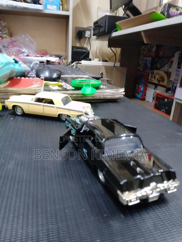 Muscle Car Die Cast Toy - thumbnail 4