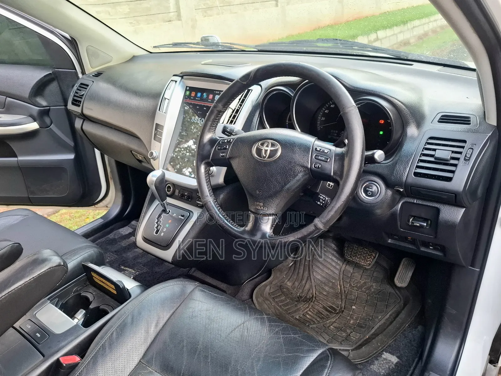 Toyota Harrier 3.3 Hybrid 4WD 2011 White