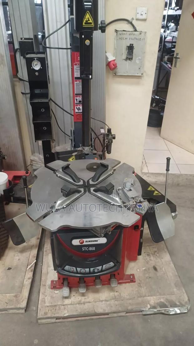 Heavy Commercial Tyre Changer STC 768 Machine Sunshine