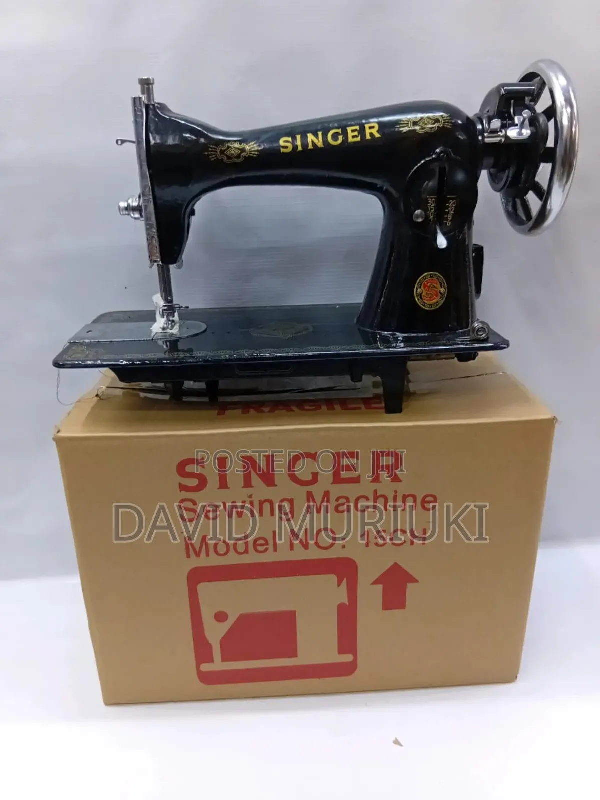 Singer Sewing Machine 15ch.