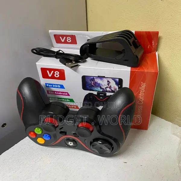 . Techsuit V8 Rechargeable Bluetooth Game Controller