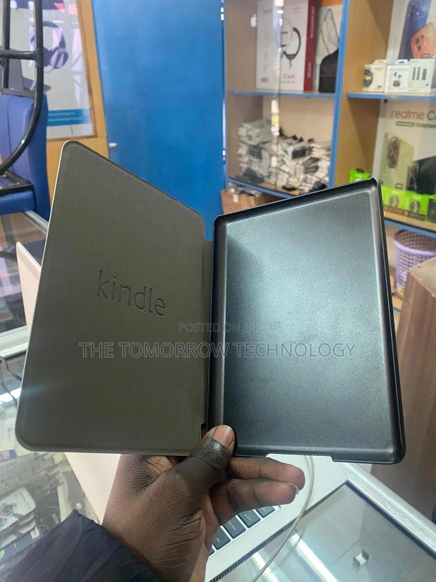 Amazon Kindle Paperwhite 10th Gen Case - thumbnail 2