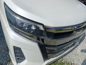 Toyota Noah 2.0 FWD (7 Seater) 2018 White