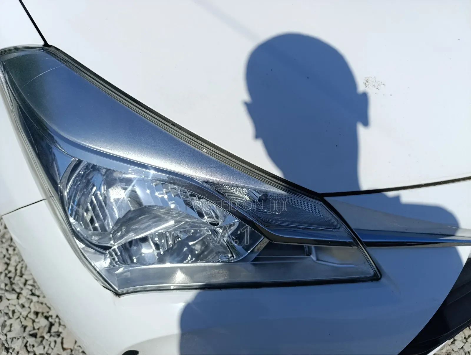 Toyota Vitz 1.0 FWD 5dr 2019 Pearl