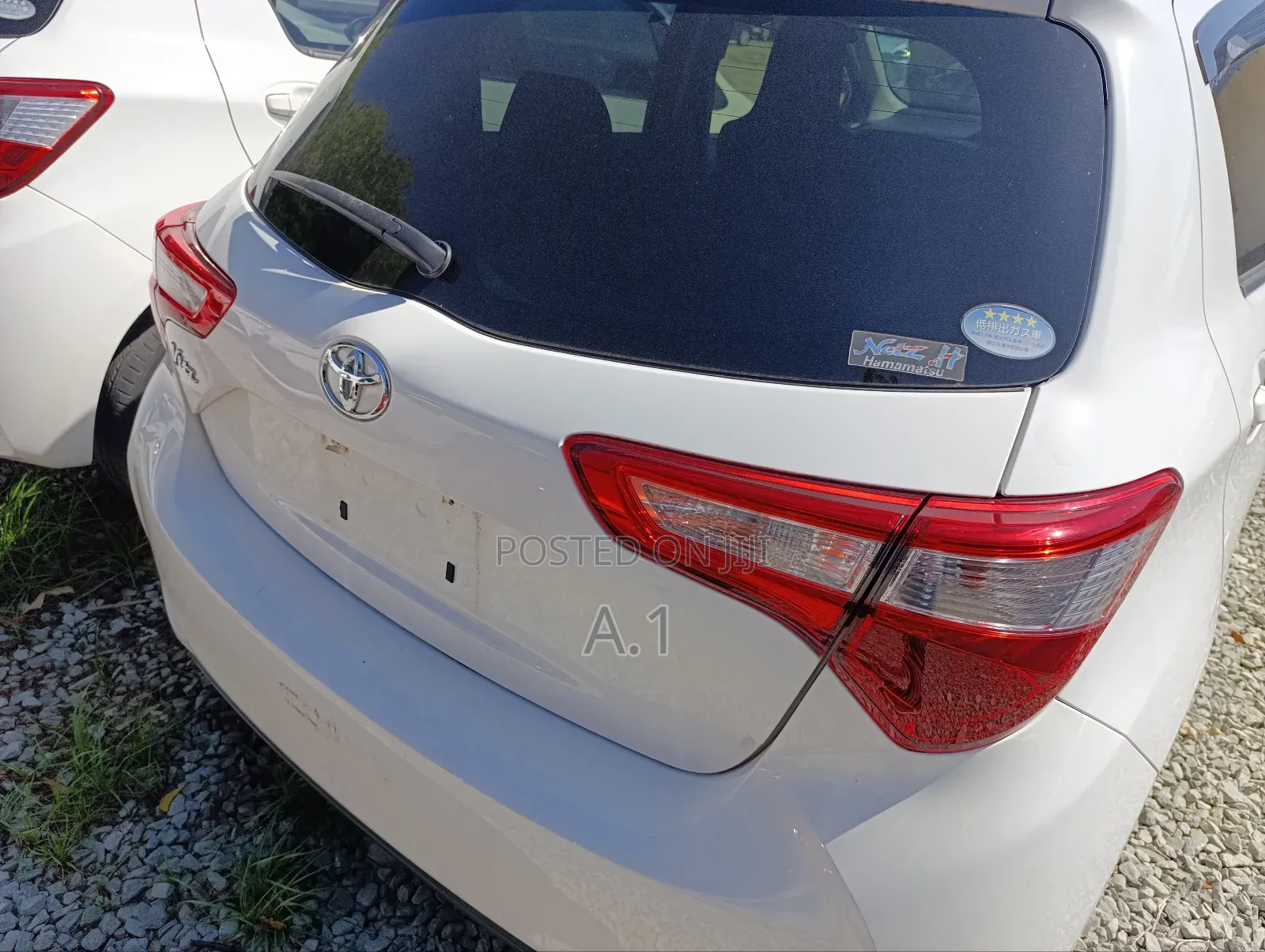 Toyota Vitz 1.0 FWD 5dr 2019 Pearl