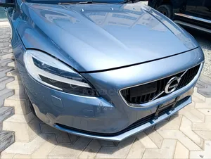 Volvo V40 2018 Blue