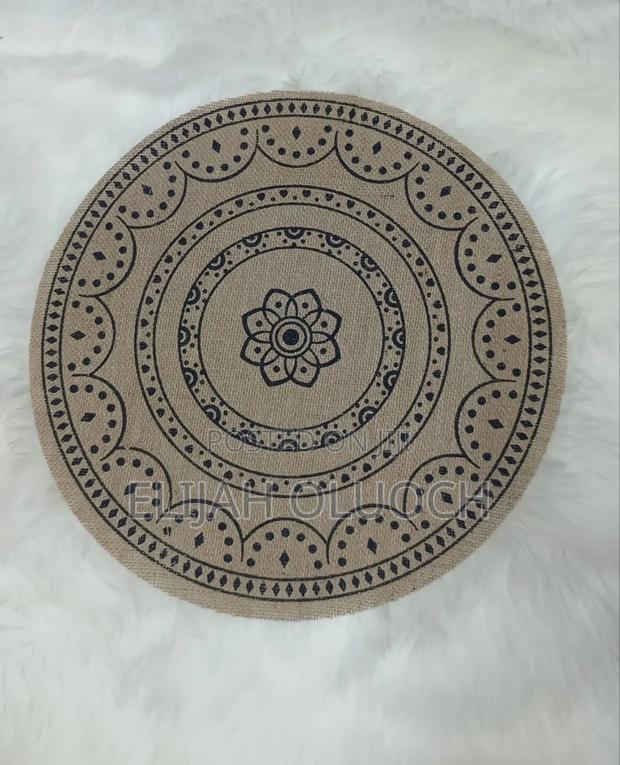 Quality Wooden Table Mats - thumbnail 2