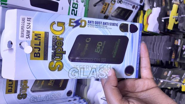 Rasuk Samsung Galaxy S24 Fe Tempered Glass Screen Protector - main view