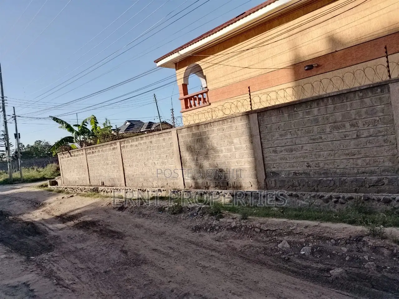 50x100 Commercial Plot With Borehole for Sale in Kitengela Milimani