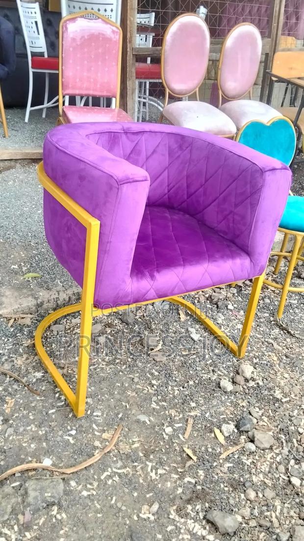 Salon Seats (Styling )