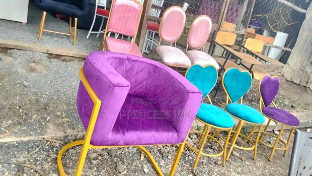 Salon Seats (Styling ) - thumbnail 2