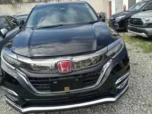 Honda Vezel 1.5 Hybrid 4WD 2021 Black