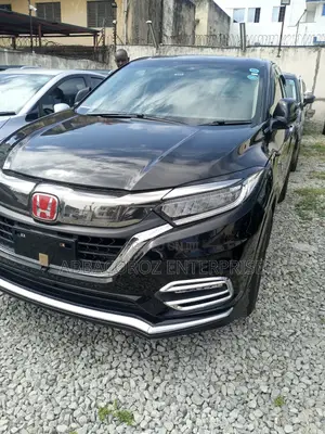 Honda Vezel 1.5 Hybrid 4WD 2021 Black
