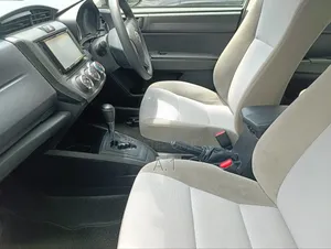 Toyota Axio 1.5 X 2WD 2018 Silver