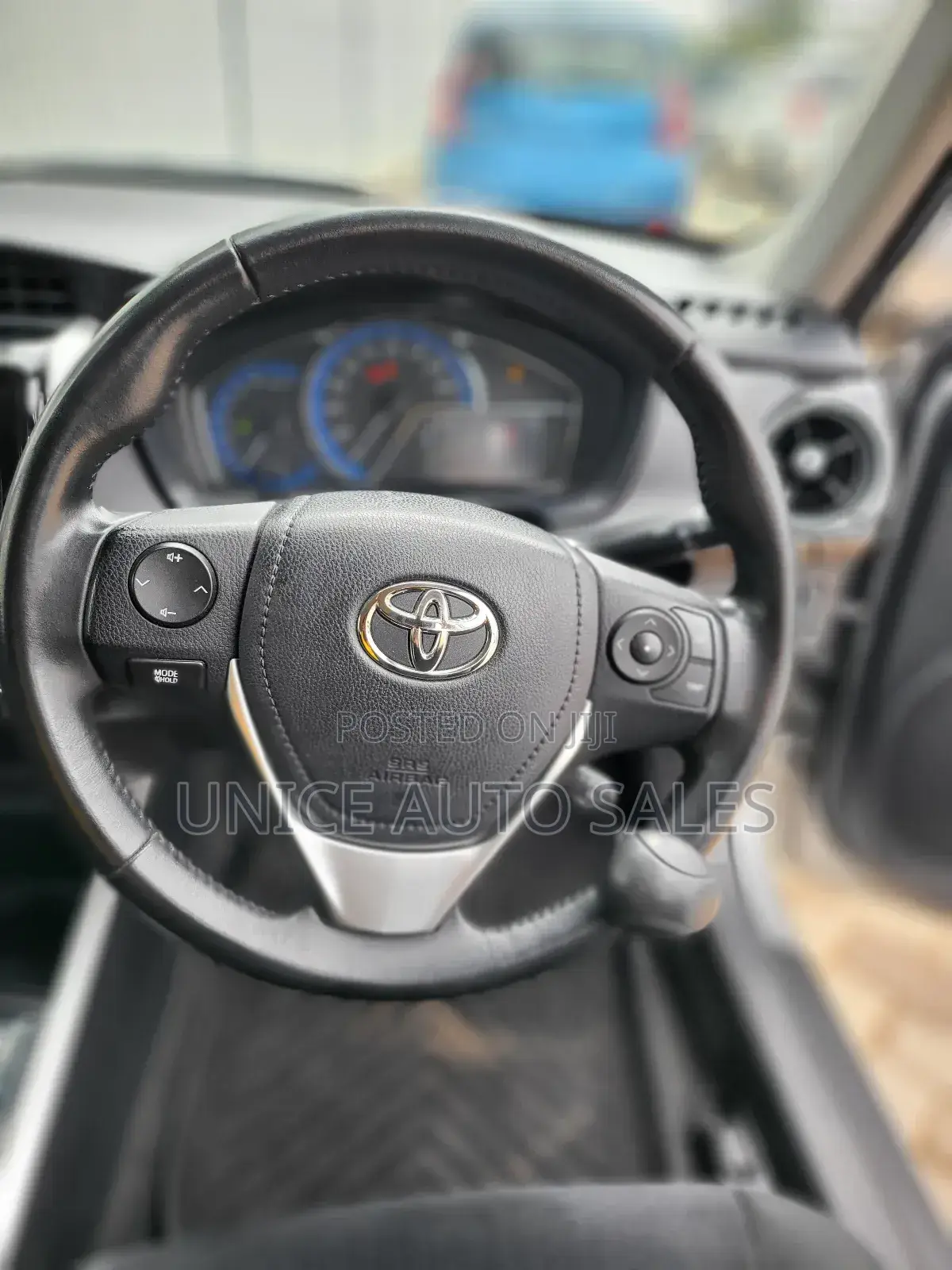 Toyota Corolla Fielder 1.5 Hybrid FWD 2018 Silver