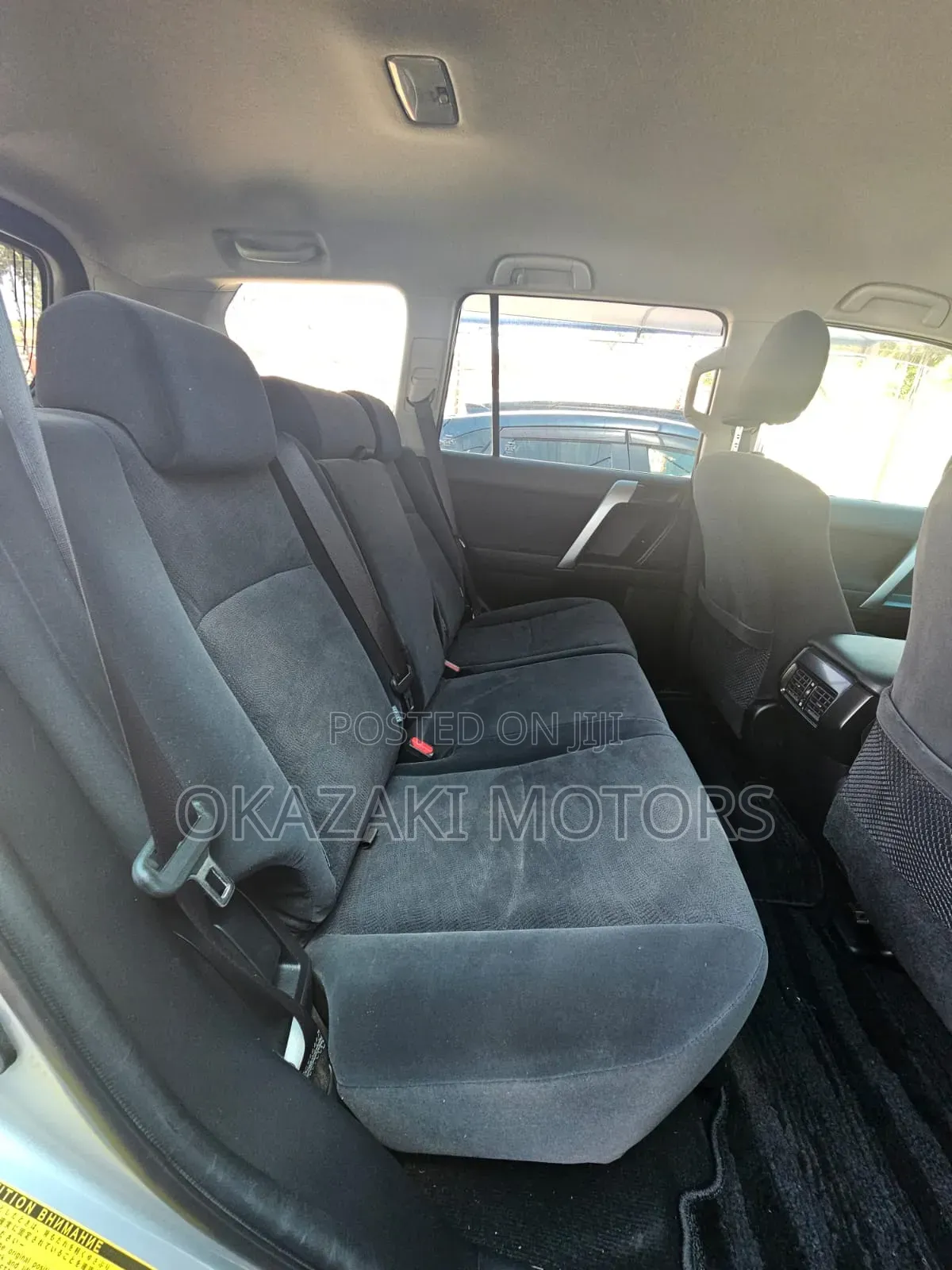 Toyota Land Cruiser Prado 2017 Silver