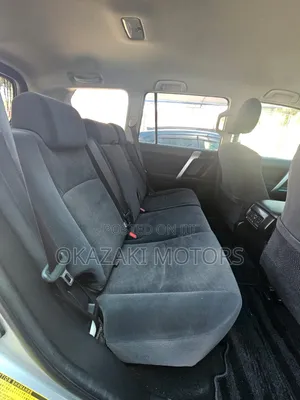 Toyota Land Cruiser Prado 2017 Silver