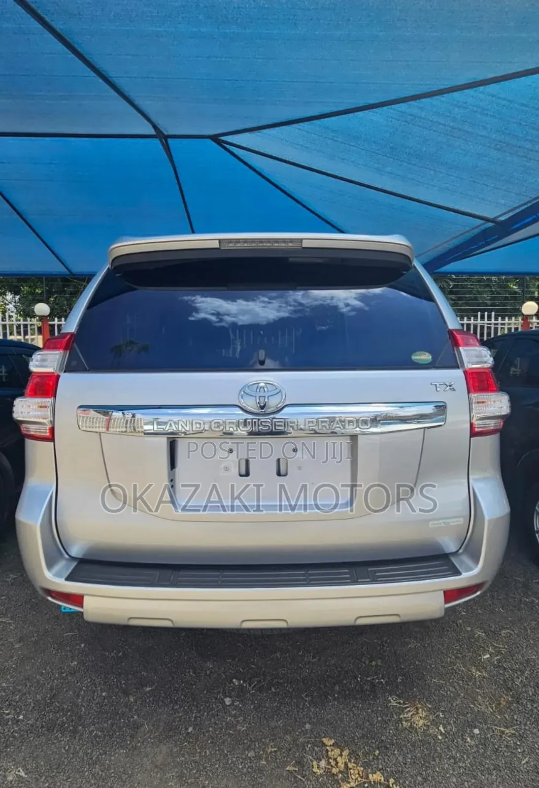 Toyota Land Cruiser Prado 2017 Silver