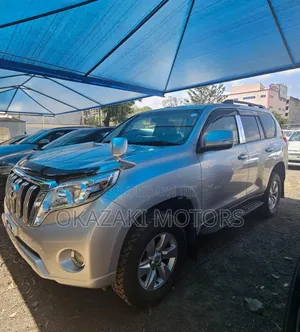 Toyota Land Cruiser Prado 2017 Silver