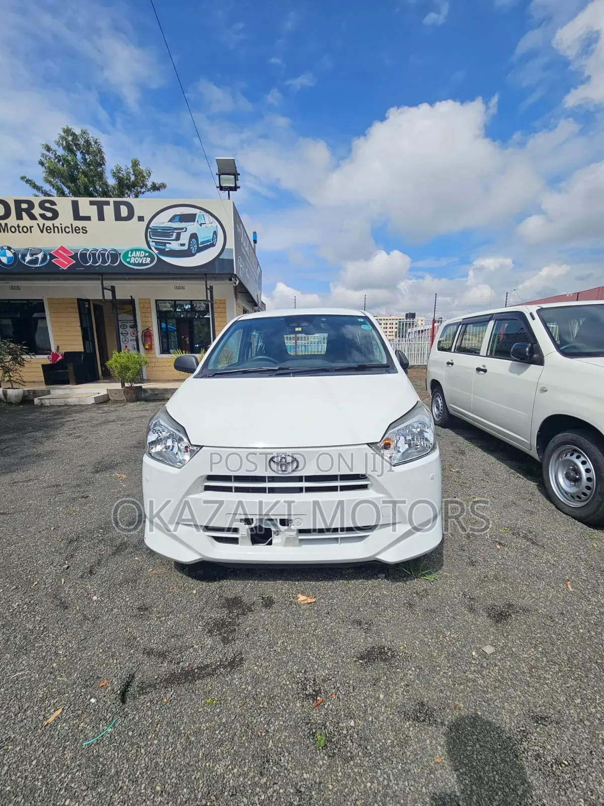 Toyota Pixis 2018 White