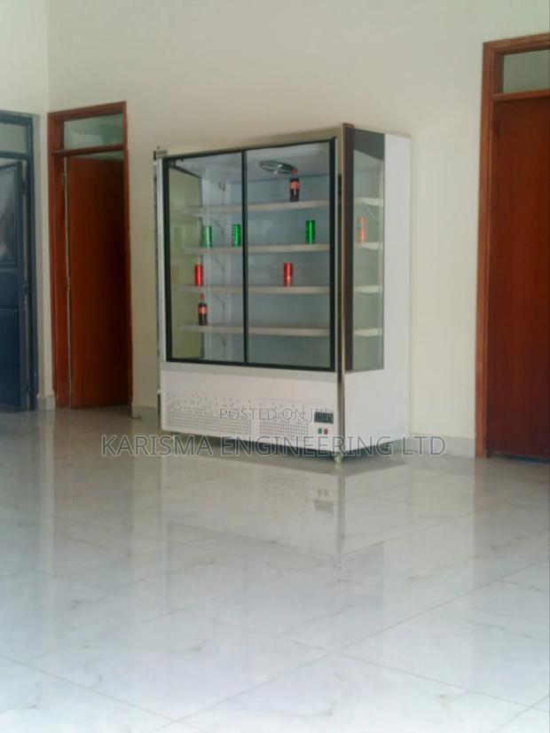 Upright Layout Ensures Excellent Visibility, - main view