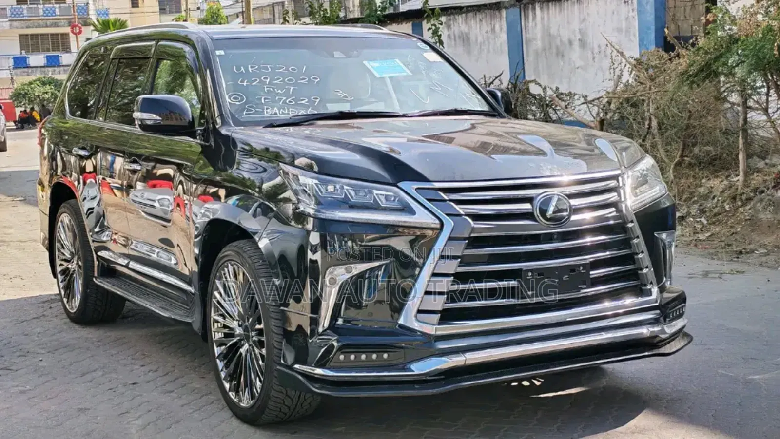 Lexus LX 570 AWD 2019 Black