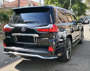 Lexus LX 570 AWD 2019 Black