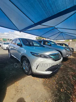 Toyota Harrier 2018 White