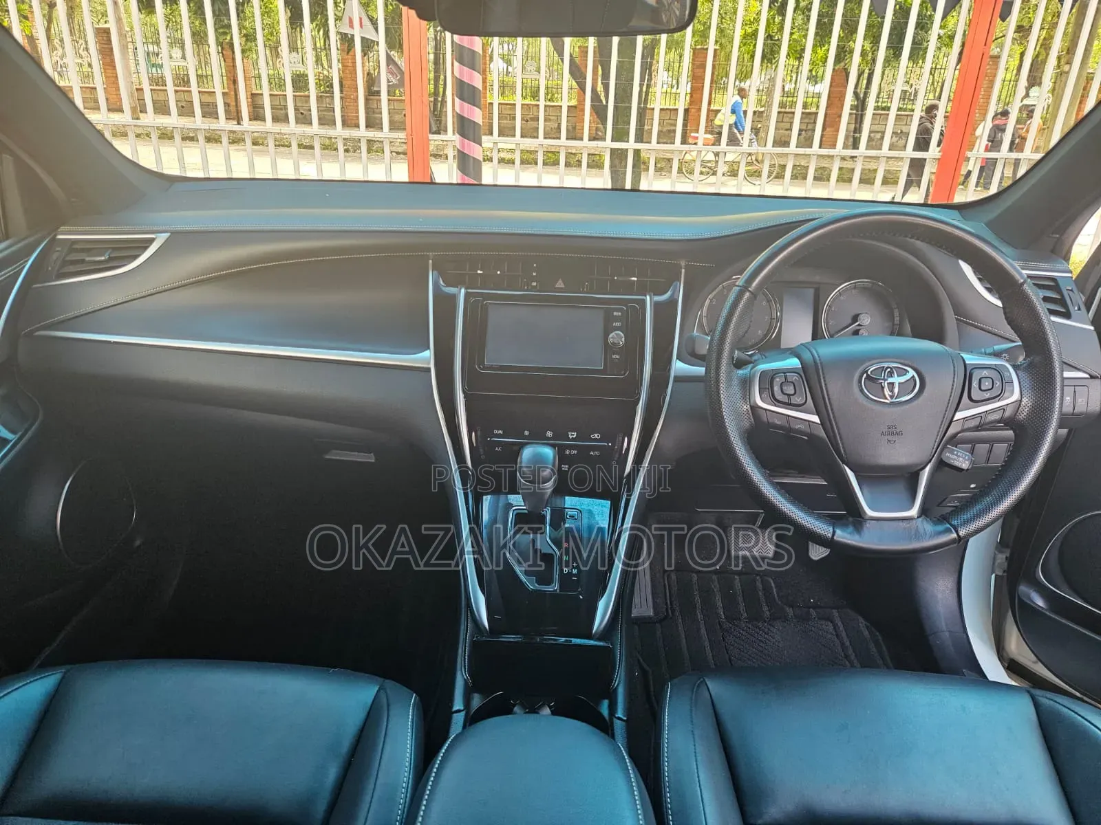 Toyota Harrier 2018 White