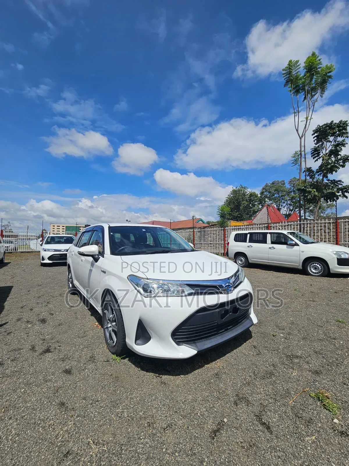 Toyota Corolla Fielder 2018 White