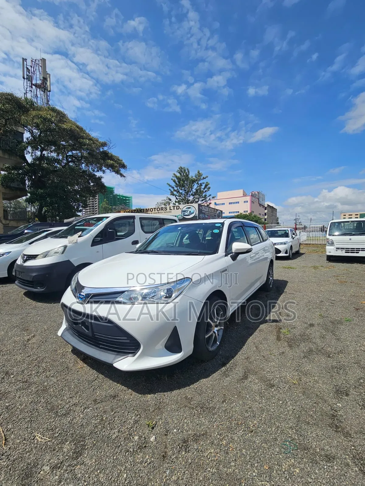 Toyota Corolla Fielder 2018 White