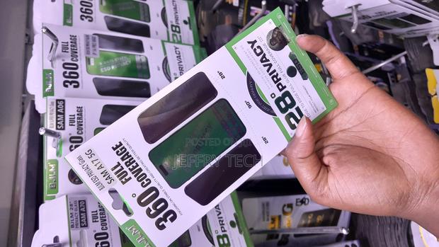 Gear Tempered Glass Anti Spy Screen Protector for Samsung Galaxy A17 - thumbnail 2