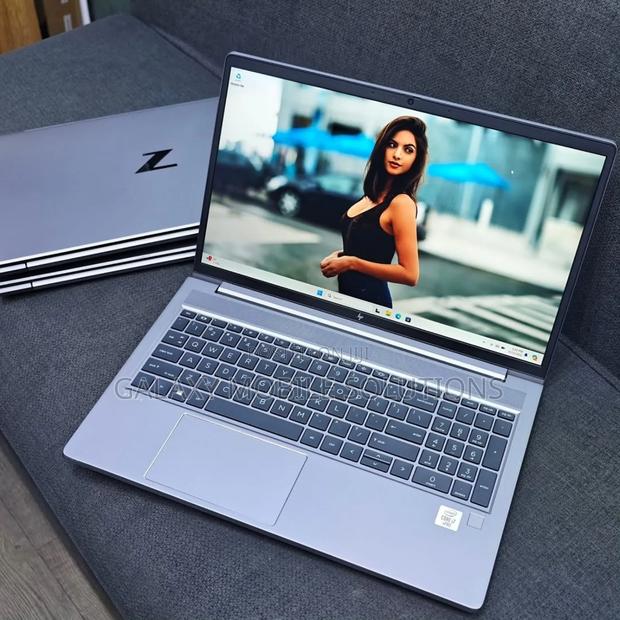 Laptop HP ZBook 15 16GB Nvidia SSD 512GB - thumbnail 3