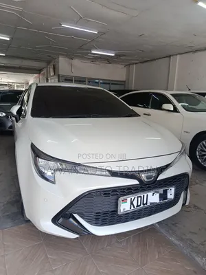 Toyota Corolla 2019 White