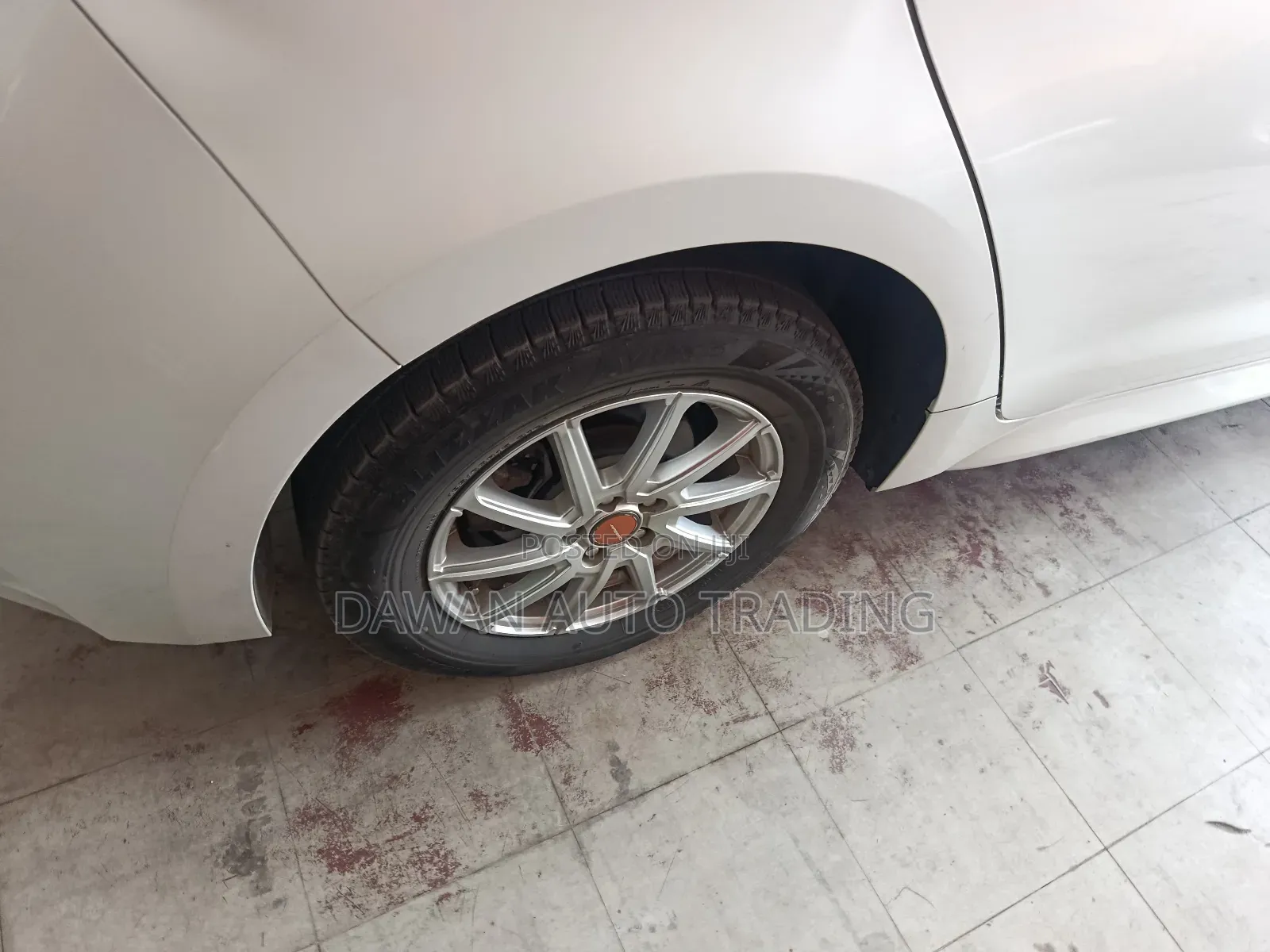 Toyota Corolla 2019 White