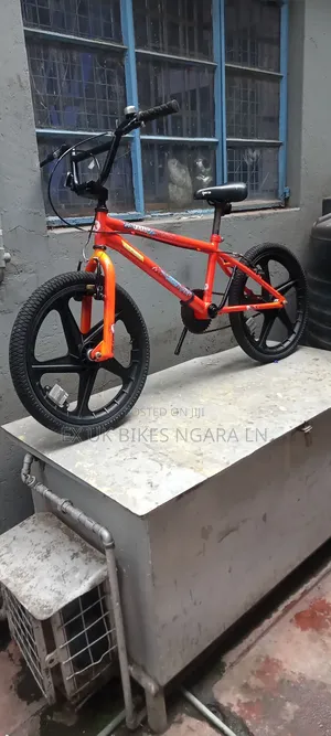 Ex Uk Size 20 BMX Bicycle