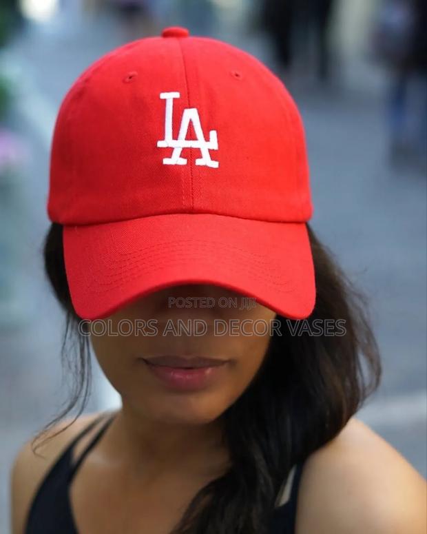 La Caps in Stock - thumbnail 3