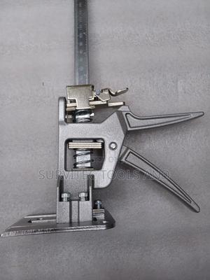 Metal Lifter - thumbnail 2