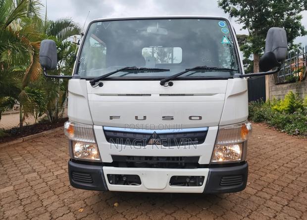 Mitsubishi Canter Fuso Pick Up