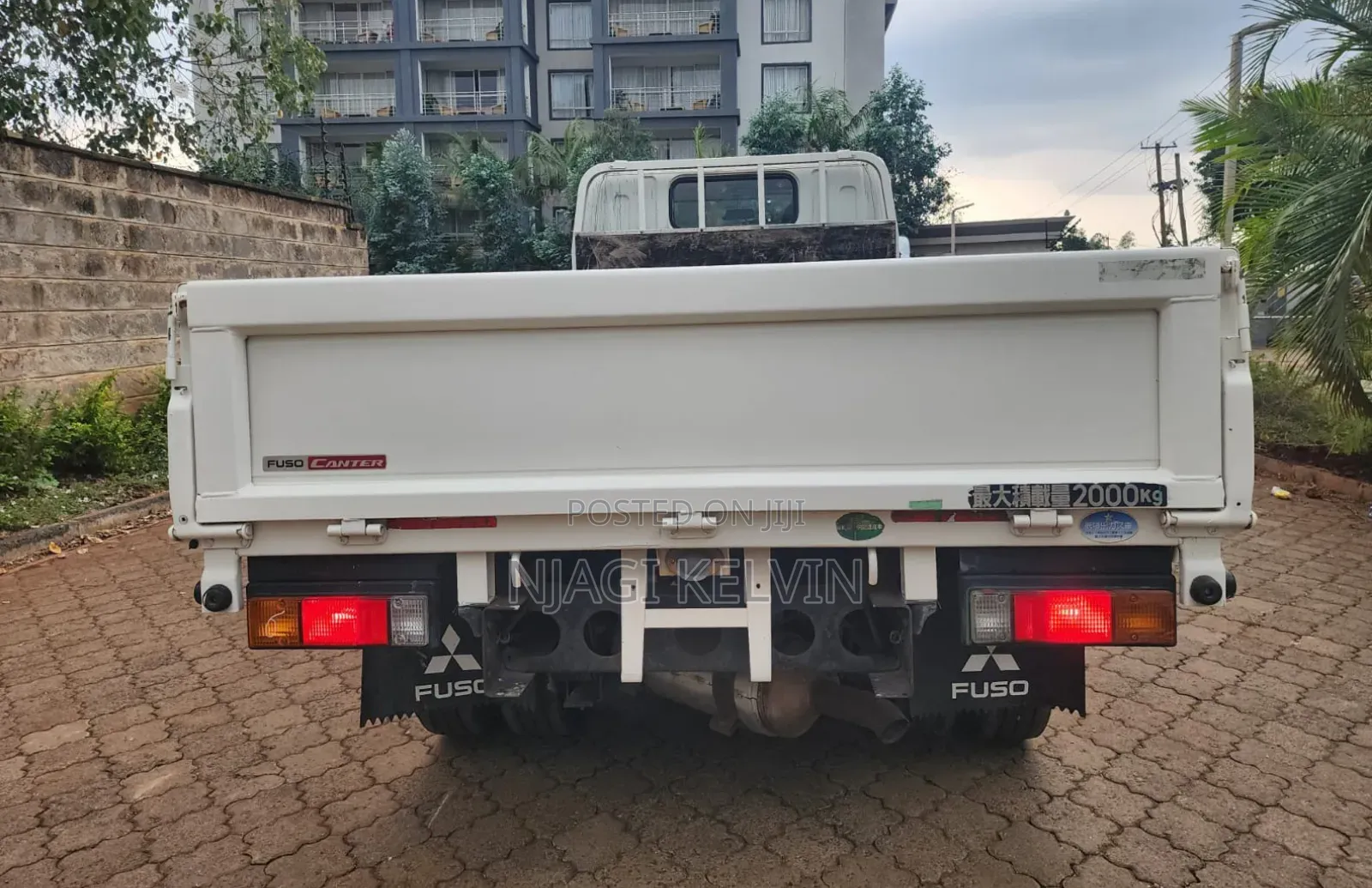 Mitsubishi Canter Fuso Pick Up