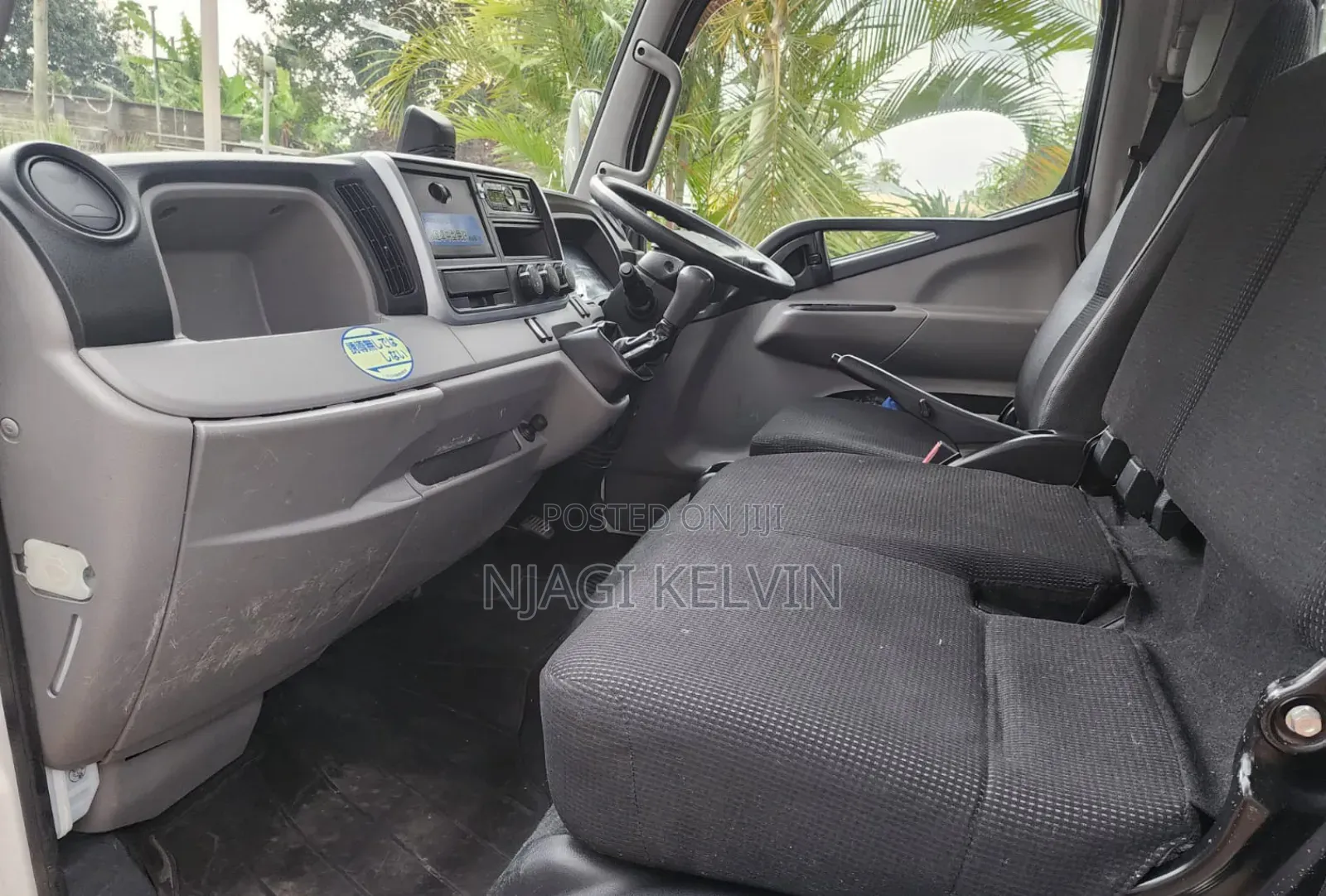 Mitsubishi Canter Fuso Pick Up