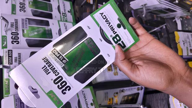 Miert iPhone 16 Pro Privacy Full Cover Tempered Glass Screen Protector - thumbnail 3