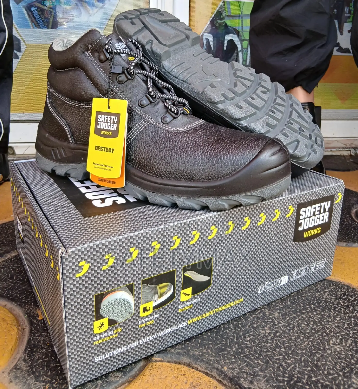 Durable Safety Joggers-comfortable Anti-slip Work Shoes