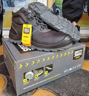 Durable Safety Joggers-comfortable Anti-slip Work Shoes