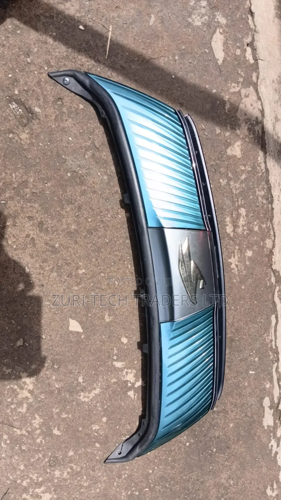 Harrier 2018 Complete  Grille