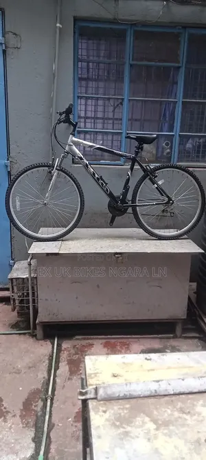 Ex Uk Size 26 Reflex Aluminum Mountain Bike 21speed